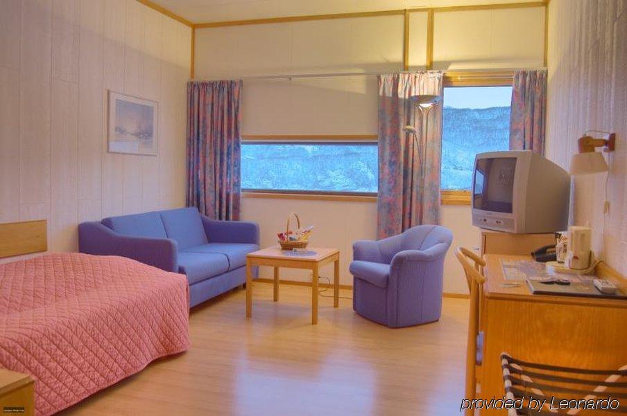 Tjeldsundbrua Hotel Skanland ห้อง รูปภาพ