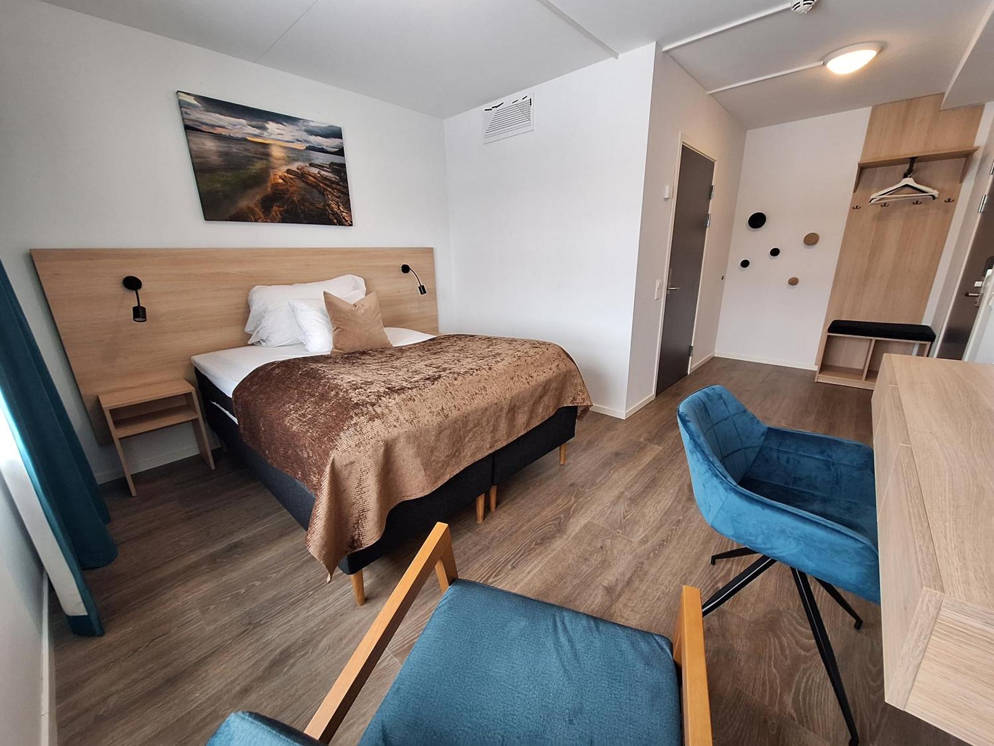 Tjeldsundbrua Hotel Skanland ภายนอก รูปภาพ